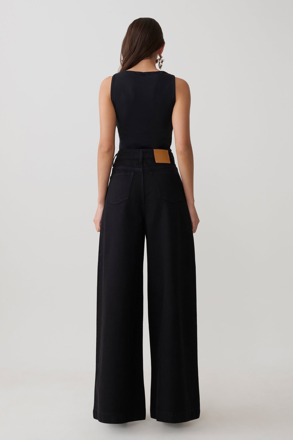 Bobby Oversized Jean With Front Pleat - Black