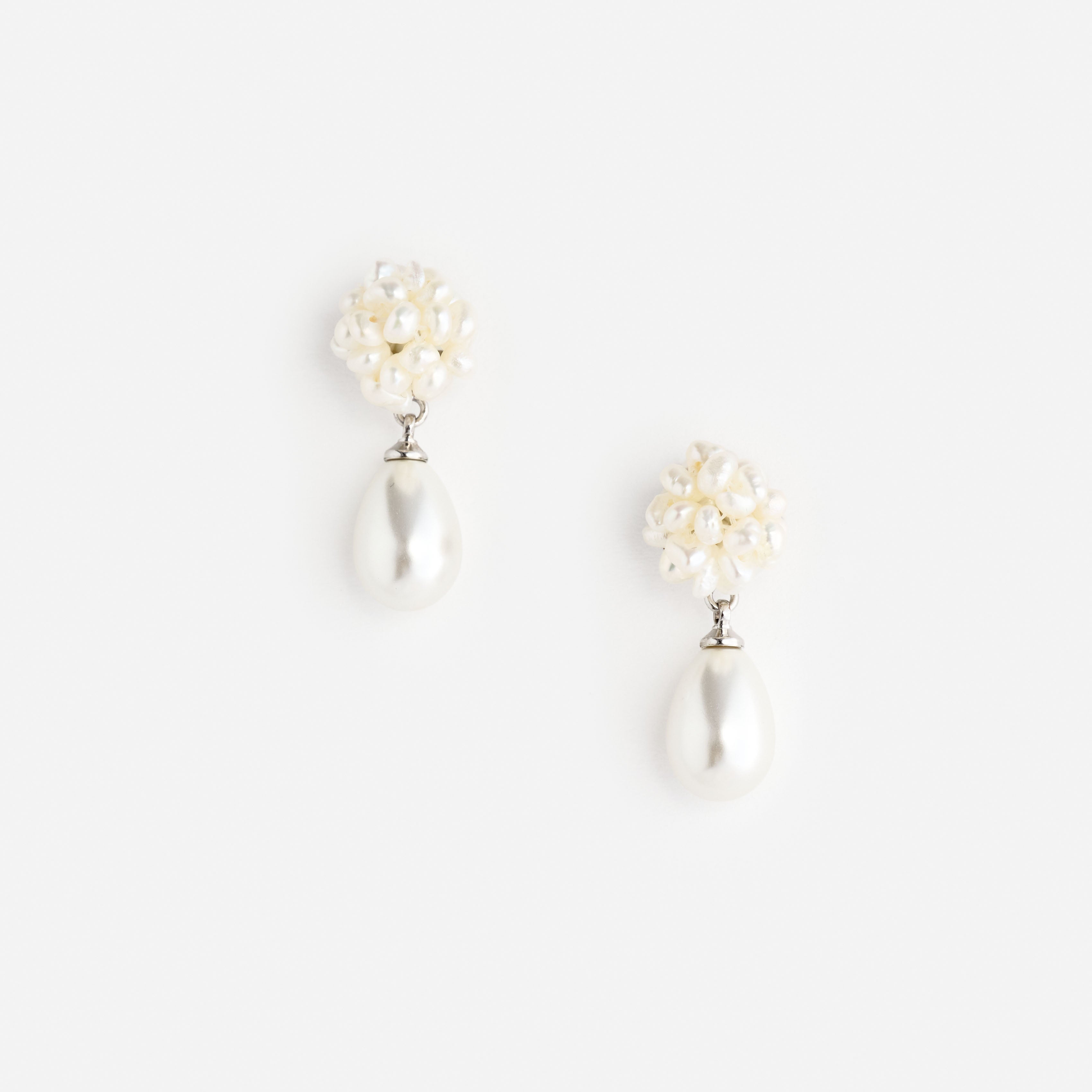 Pearl Cluster Droplet Earring