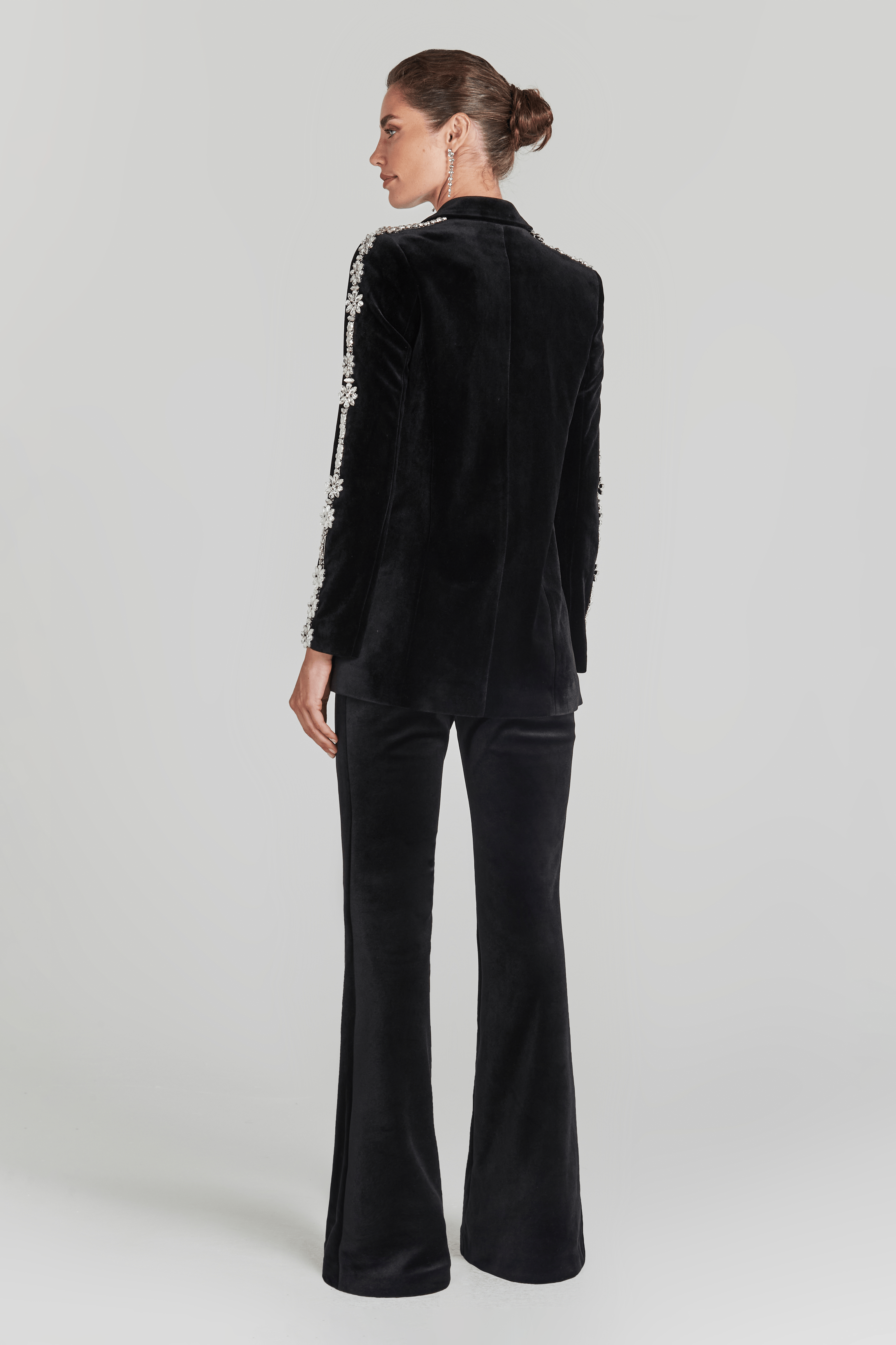 DAVINA Black Velvet Blazer