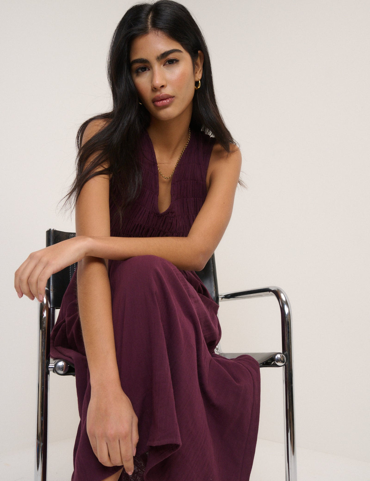 Dark Purple Sleeveless Audrey Midi Dress