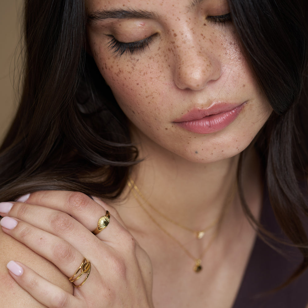 Shell Adjustable Ring