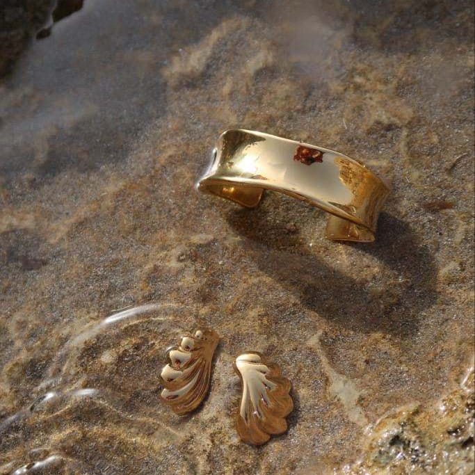 LUXE Polished Molten Bangle
