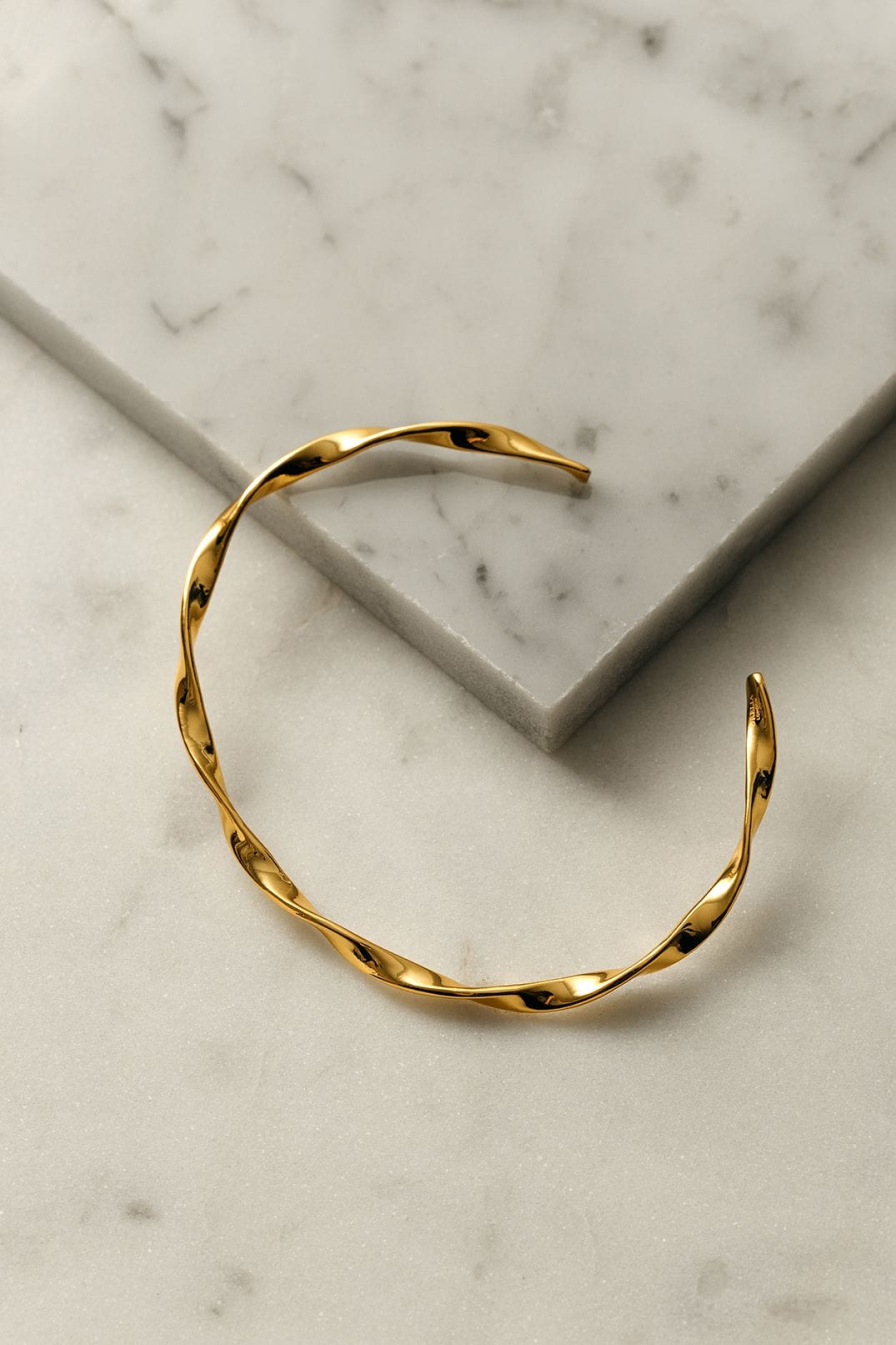 Ribbon Twist Bangle