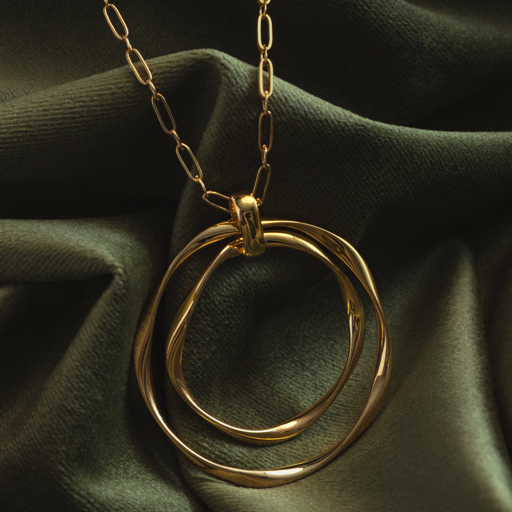 Statement Ribbon Interlocking Pendant Necklace