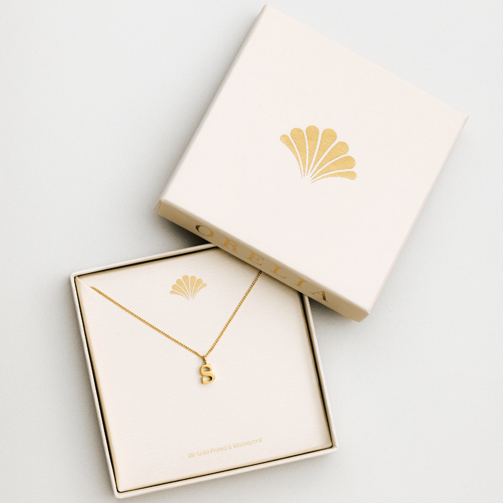 LUXE S Initial Necklace - Gold