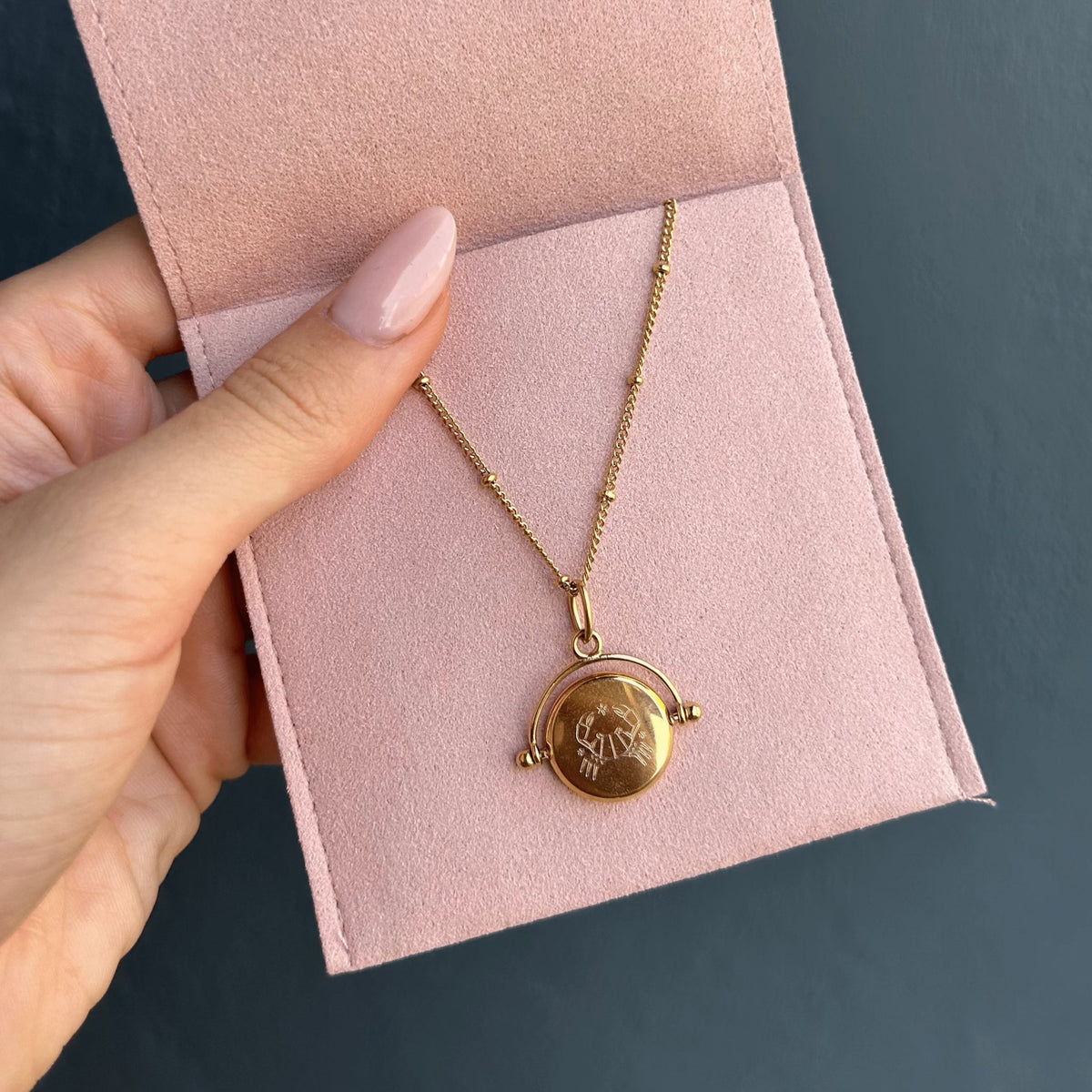 LUXE Cancer Zodiac Engraved Spinner Necklace - Gold
