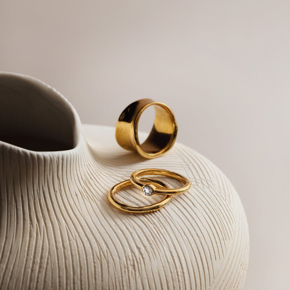 LUXE Statement Molten Ring